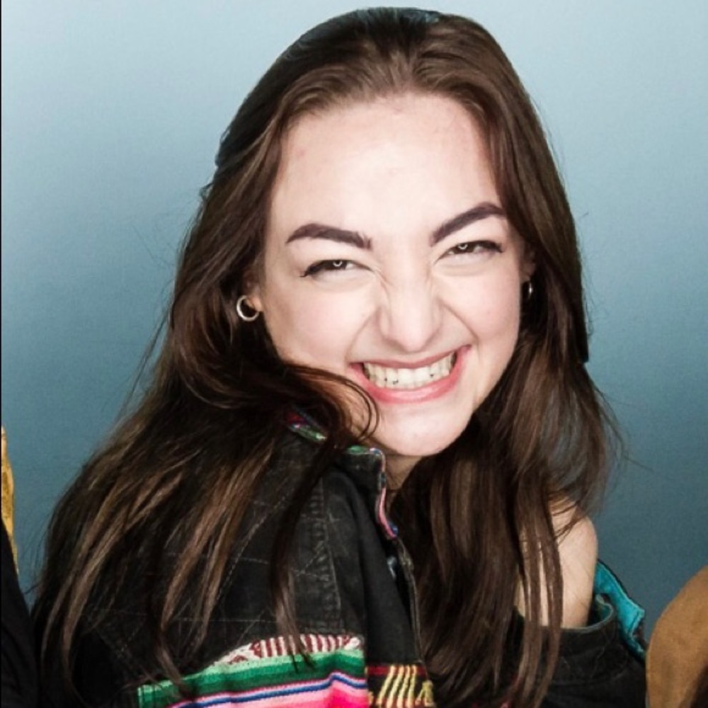 Meet your Posher, Claire